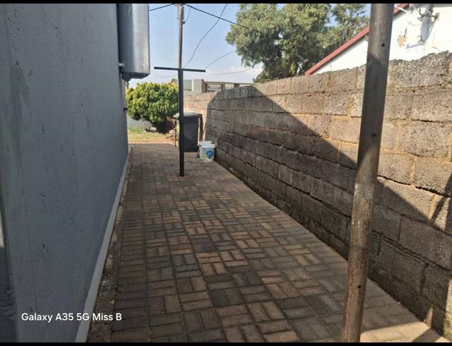 3 BEDROOM HOUSE FOR SALE IN PROTEA GLEN EXT